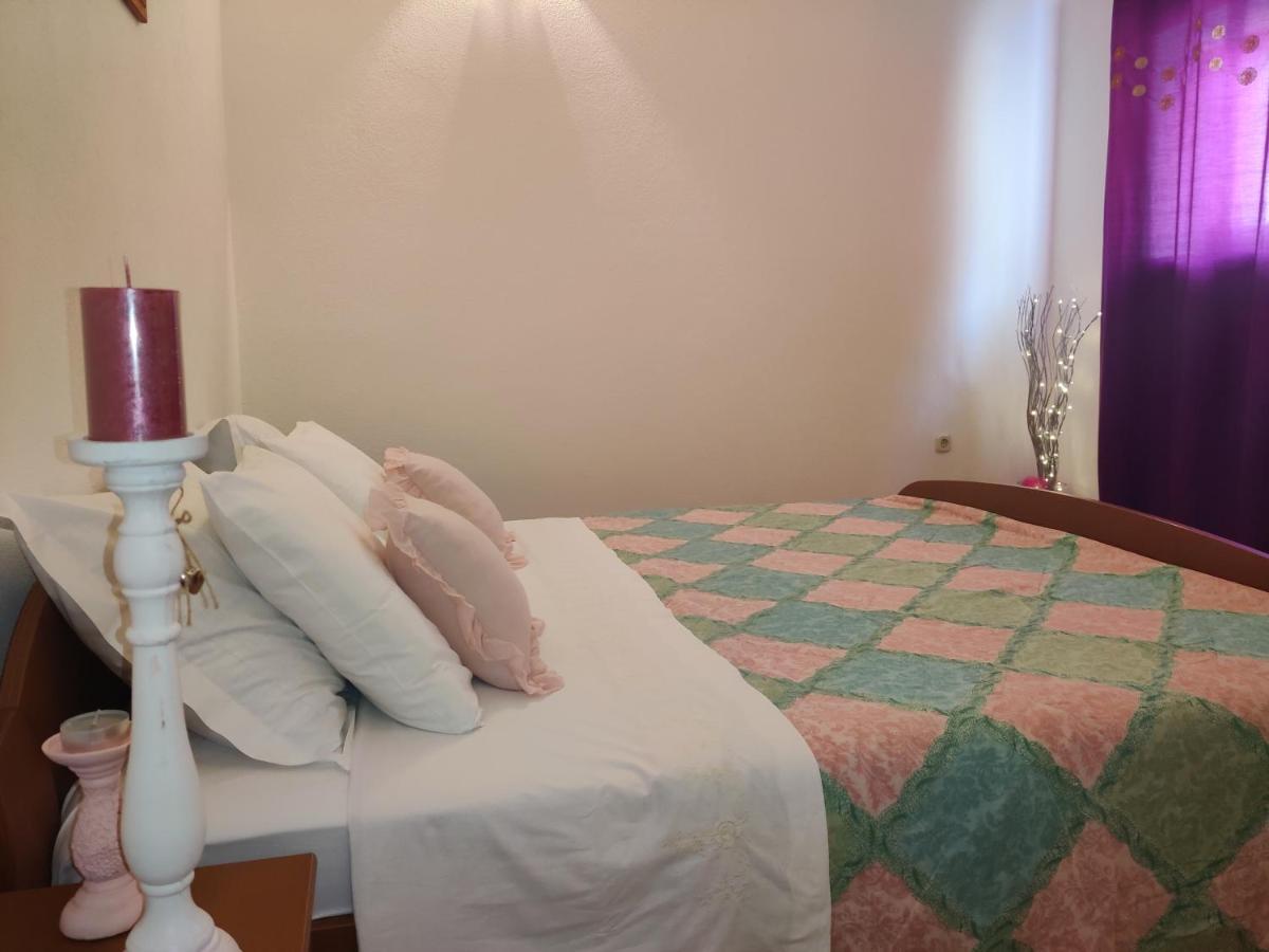 Old Town Center Apartments Supetar Ngoại thất bức ảnh